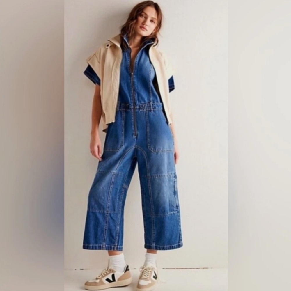 We The Free On The Run Cropped Coveralls (LOKING FOR)